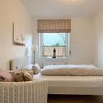 Apartamento Schoenes-wohnen-am-suedstrand-fewo-1 Wyk auf Föhr