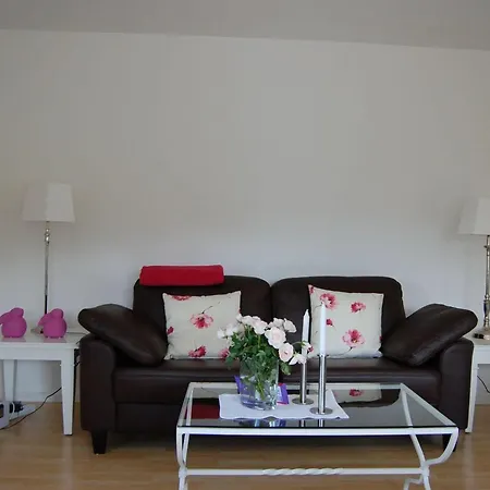 Appartamento Schoenes-wohnen-am-suedstrand-fewo-1 *