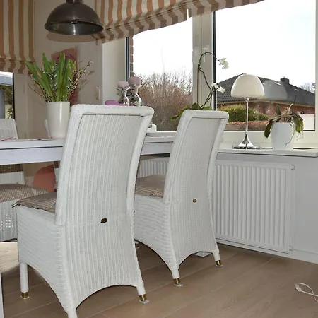 Appartamento Schoenes-wohnen-am-suedstrand-fewo-1 *